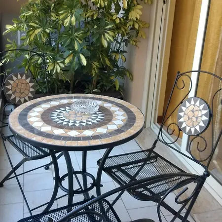 B&B Villa Dante - Policlinico-2
